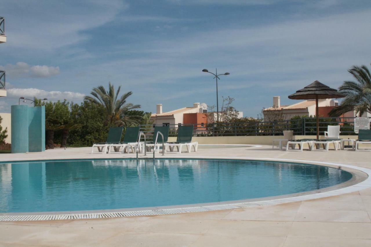 Apartamento Com Piscina Em Albufeira, Corcovada Luaran gambar