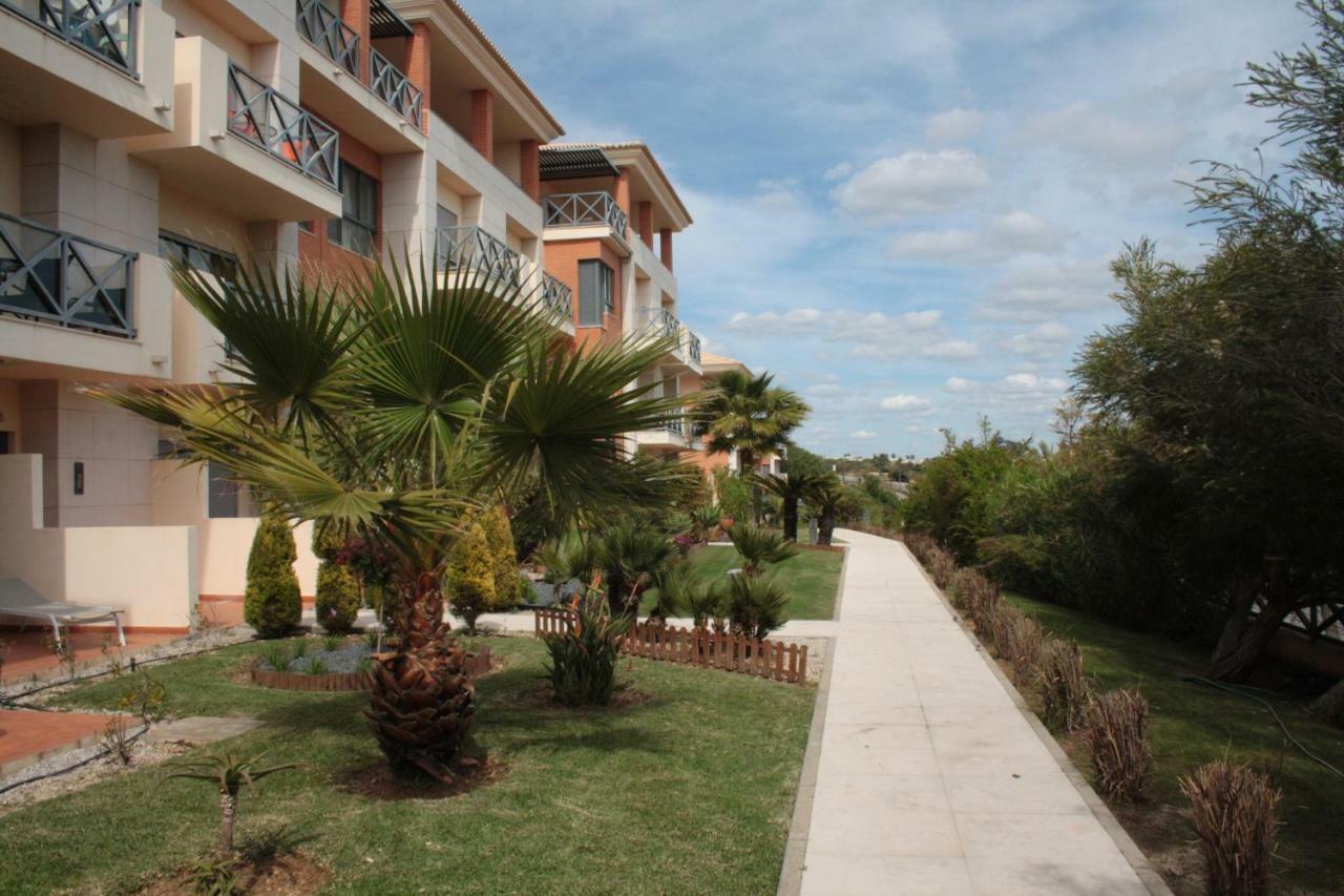 Apartamento Com Piscina Em Albufeira, Corcovada Luaran gambar