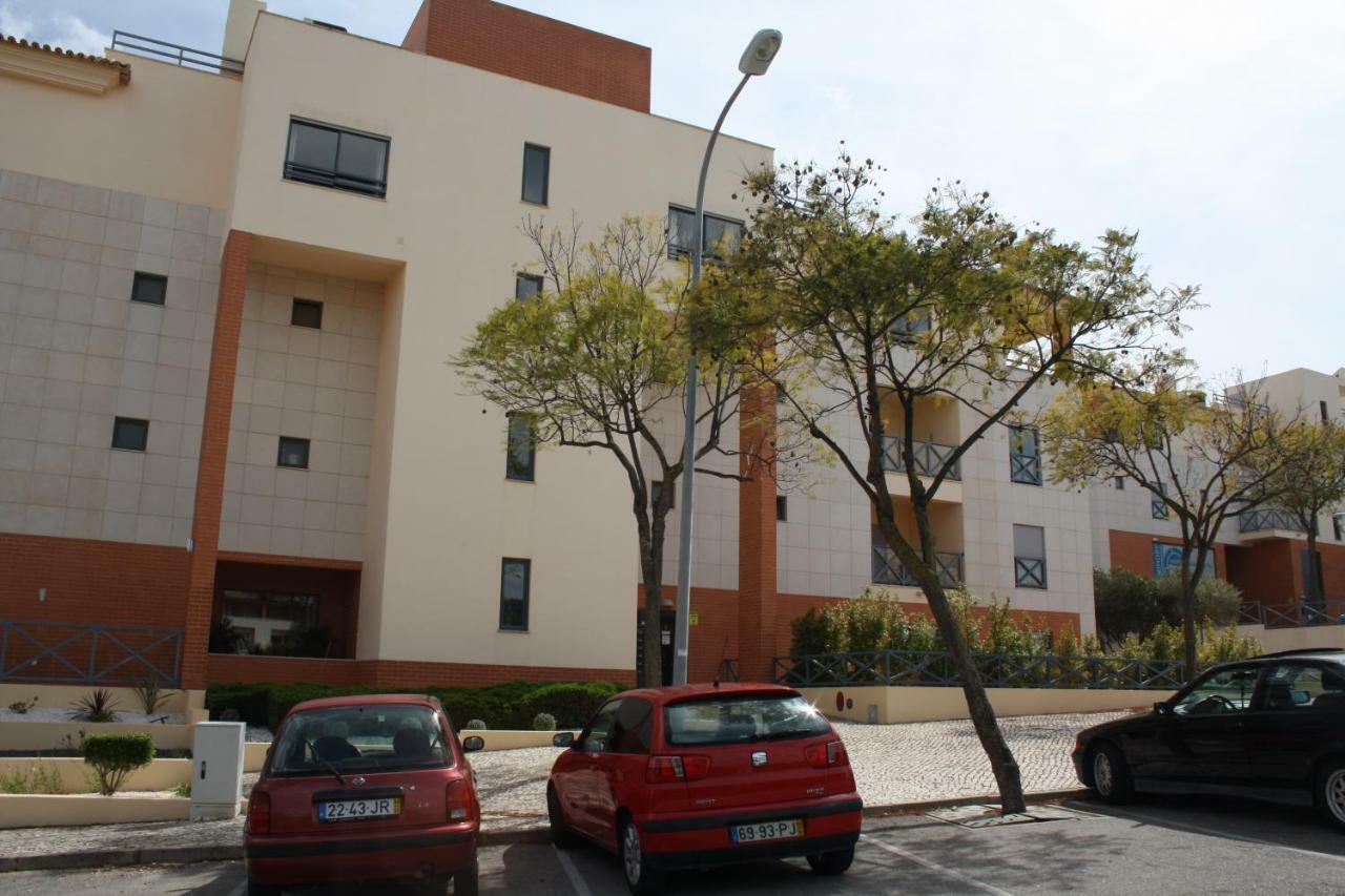 Apartamento Com Piscina Em Albufeira, Corcovada Luaran gambar